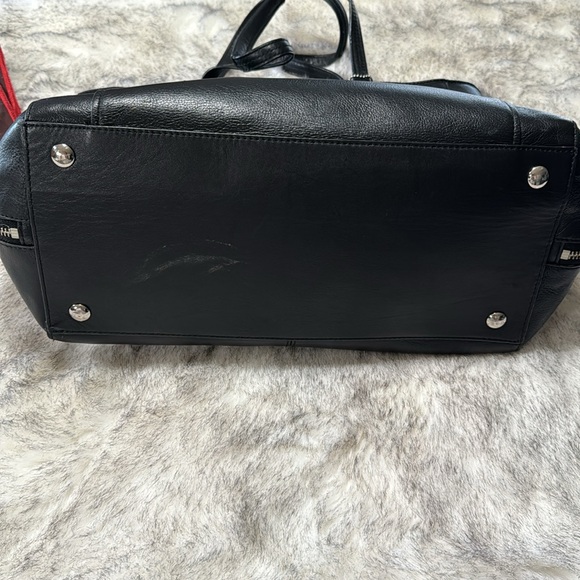 Black Coach Tote. - Picture 4 of 5